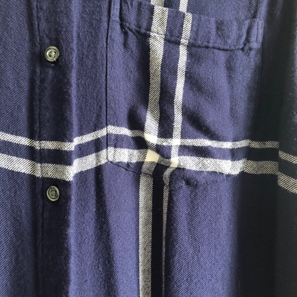 Classic Navy Plaid - Picture 2 of 4